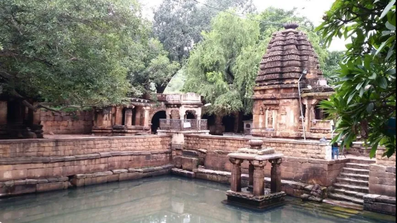 UPSC Current Affairs: 1400-Year-Old Mahakuta Temples and Early Chalukyan Architecture | Daily GK Update