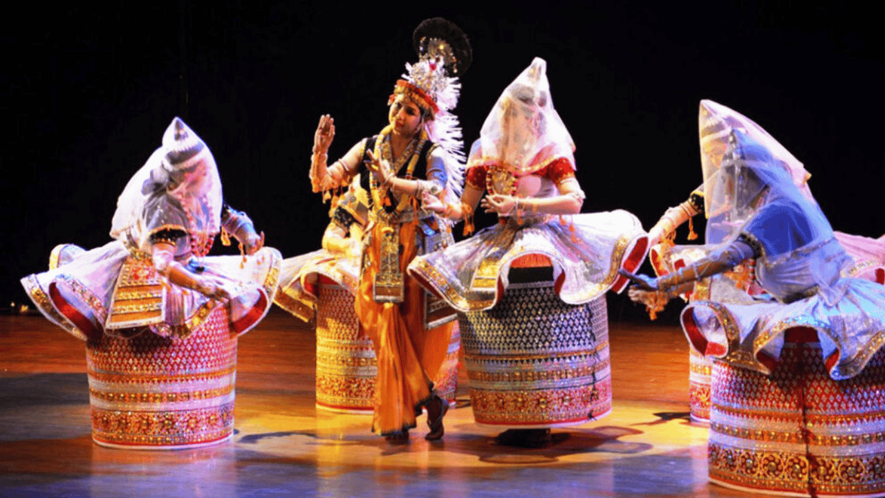 यूपीएससी समसामयिकी: मणिपुरी रासलीला शास्त्रीय नृत्य विरासत एवं दैनिक सामान्य ज्ञान (GK) अपडेट