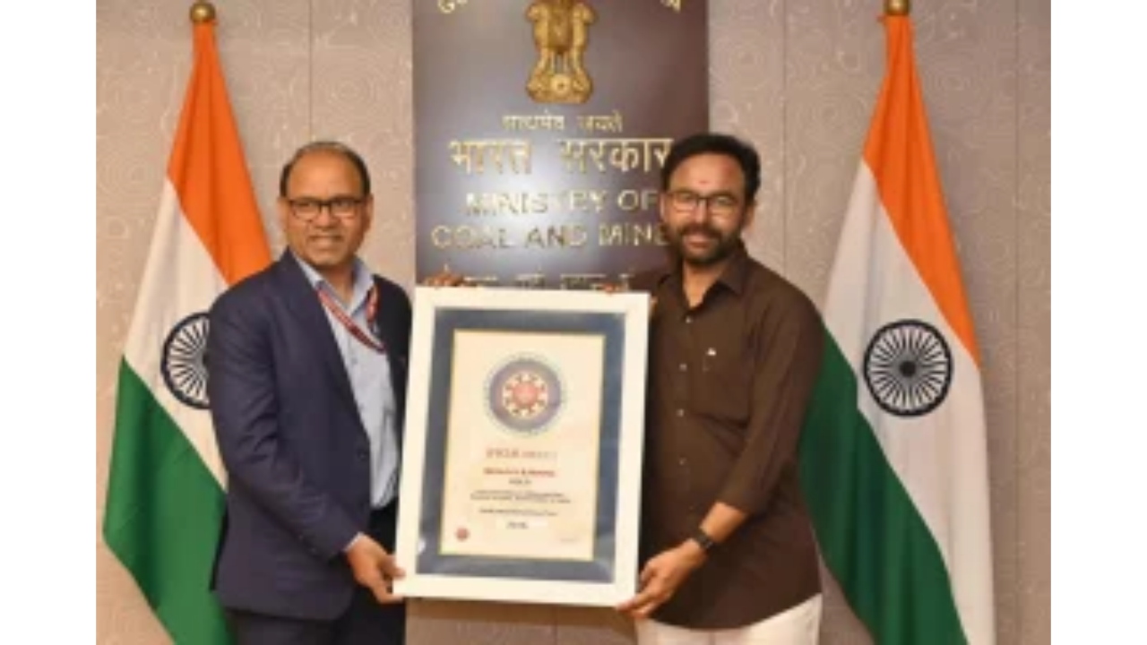 करेंट अफेयर्स 23 अक्टूबर, 2026: CCO के 'सुविकल्प' (SUVIKALP) टूल ने जीता स्कॉच गोल्ड अवार्ड | UPSC करेंट अफेयर्स, डेली GK अपडेट, अथर्व एग्जाम वाइज करेंट न्यूज़ और प्रतियोगी परीक्षा समाचार